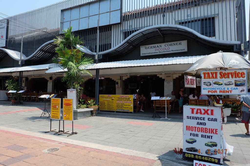 Piccolo Restaurant&Guest house Pattaya Esterno foto