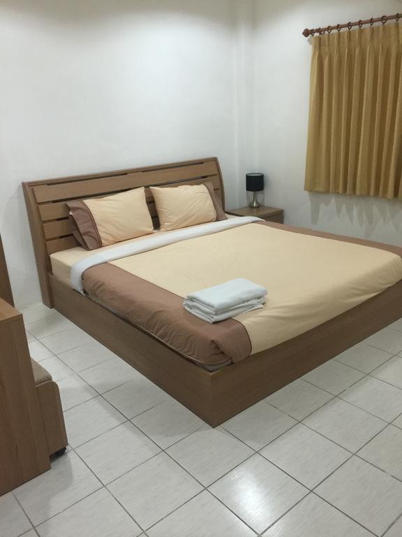 Piccolo Restaurant&Guest house Pattaya Esterno foto